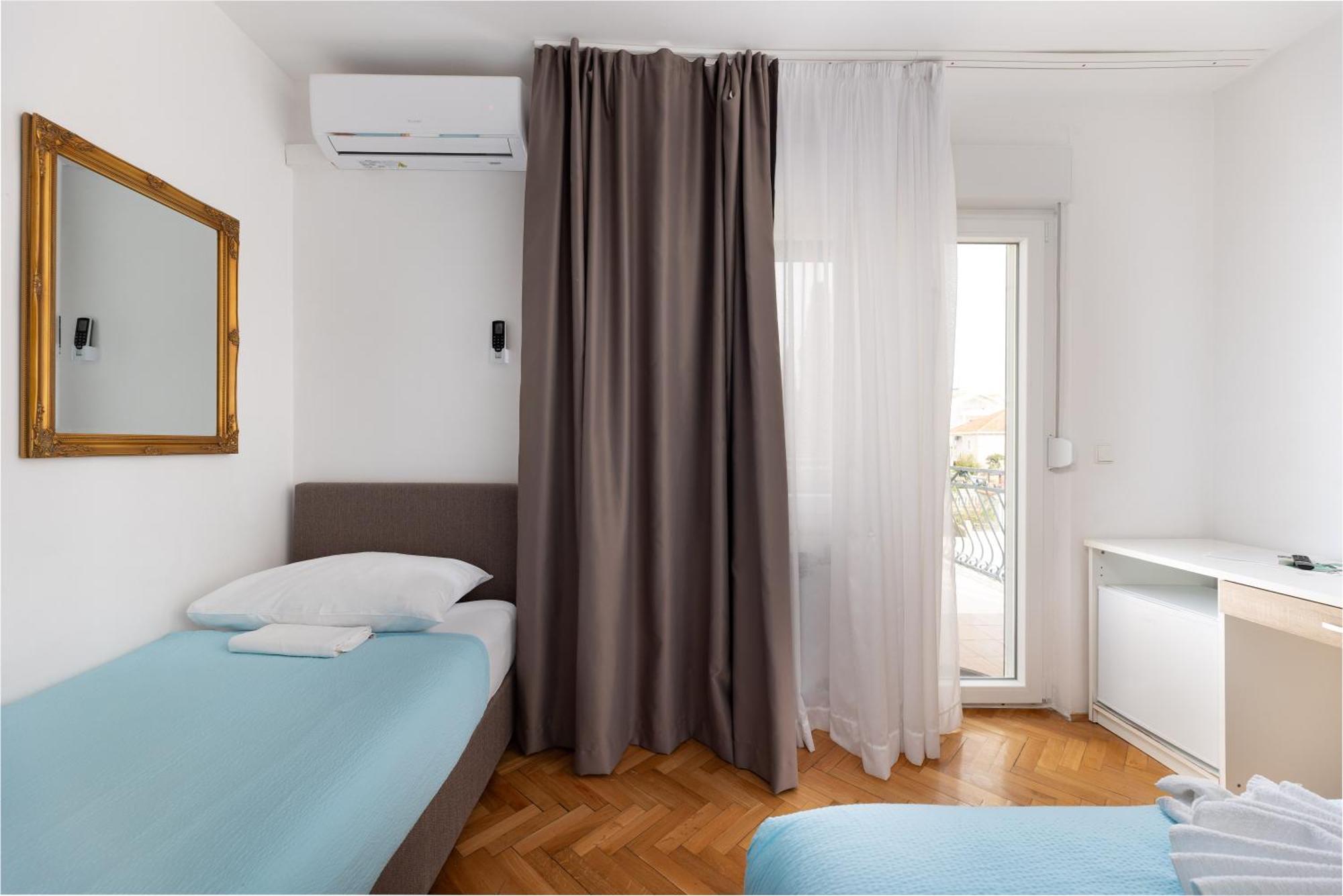 Villa Okruk-10 Meters Away From The Beach โอครูกกอร์นญี ภายนอก รูปภาพ